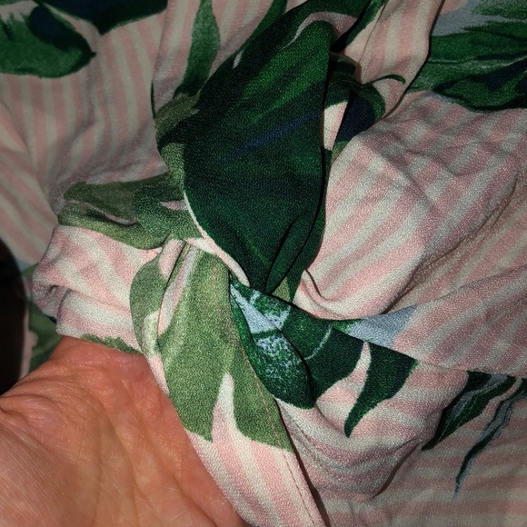 DONATED! Forever 21 Matching floral outfit - Picture 13 of 14